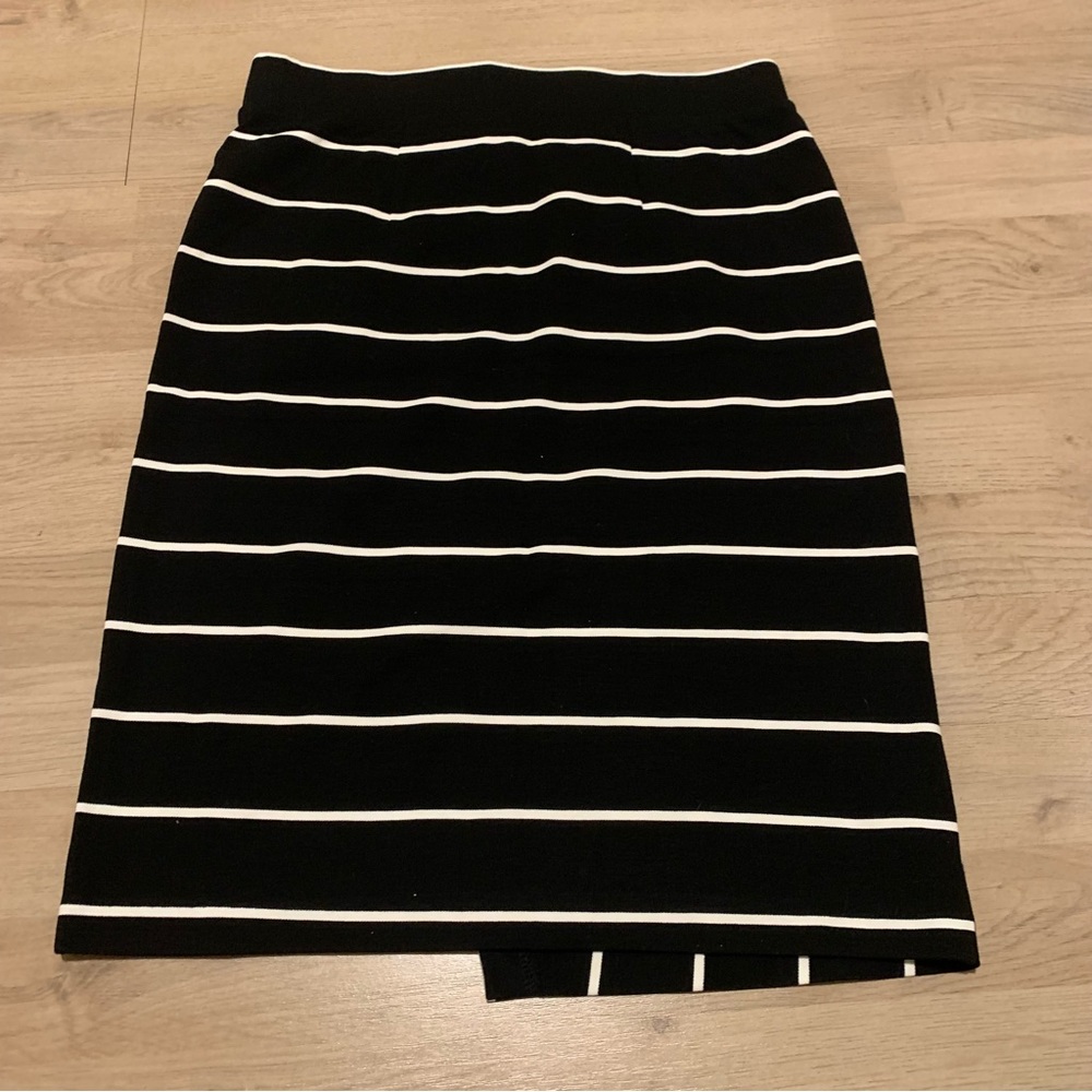 NWT striped pencil skirt